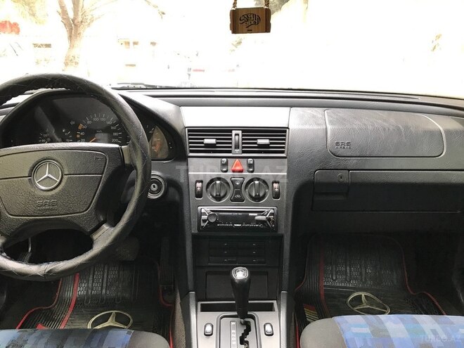 Mercedes C 220 1996, 400,000 km - 2.2 l - Bakı