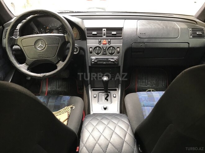 Mercedes C 220 1996, 400,000 km - 2.2 l - Bakı