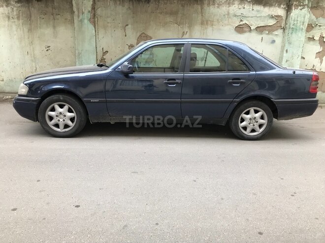 Mercedes C 220 1996, 400,000 km - 2.2 l - Bakı
