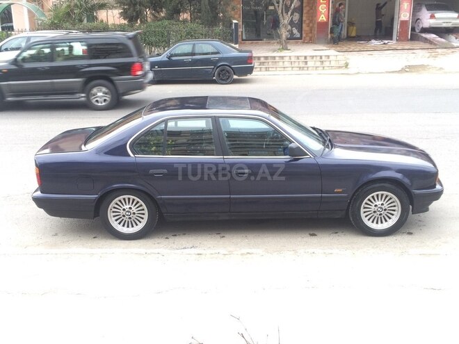 BMW 523 1993, 298,000 km - 2.5 l - Bakı