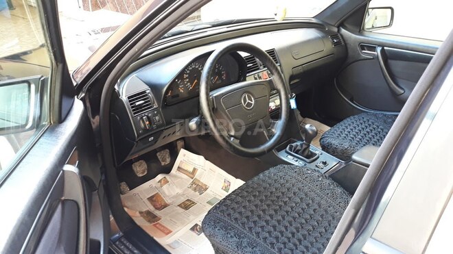Mercedes C 180 1999, 287,000 km - 1.8 l - Gəncə