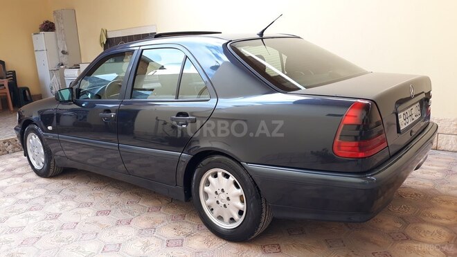 Mercedes C 180 1999, 287,000 km - 1.8 l - Gəncə