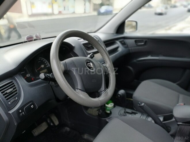 Kia Sportage 2009, 156,000 km - 2.0 l - Bakı