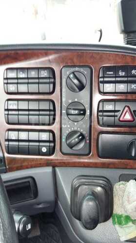 Mercedes Actros 1848 2009, 886,000 km - 13.0 l - Bakı