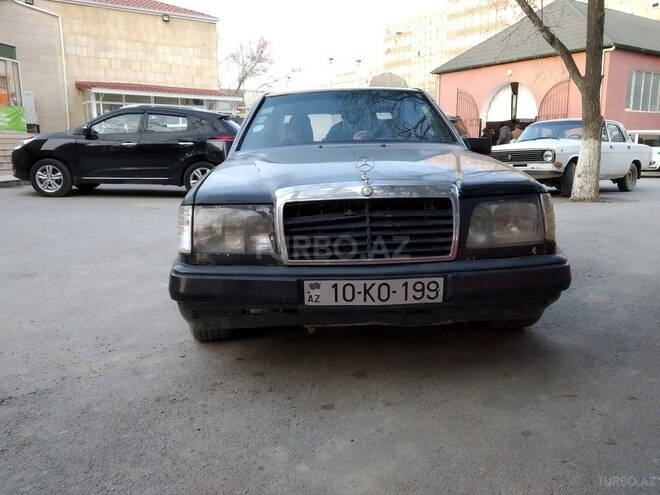 Mercedes E 250 1991, 523,421 km - 2.5 л - Bakı