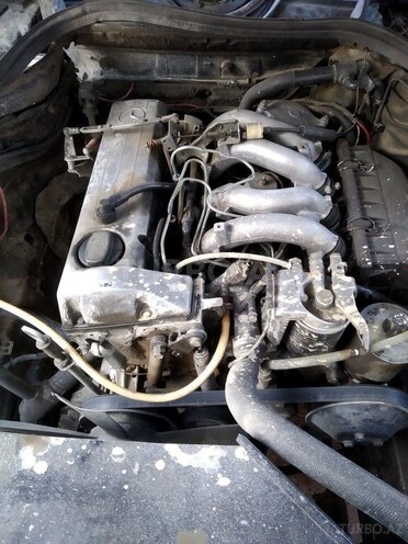 Mercedes E 250 1991, 523,421 km - 2.5 л - Bakı
