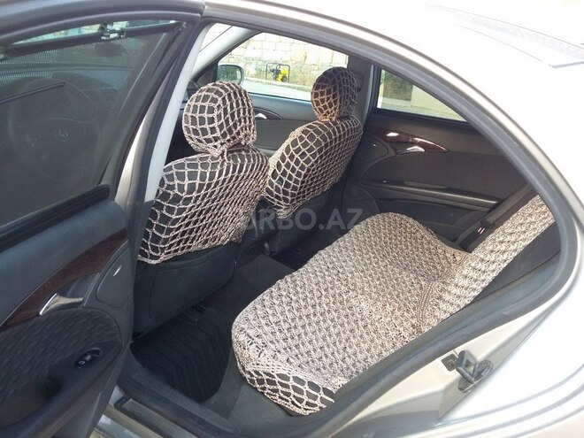 Mercedes E 220 2003, 420,000 km - 2.2 l - Quba