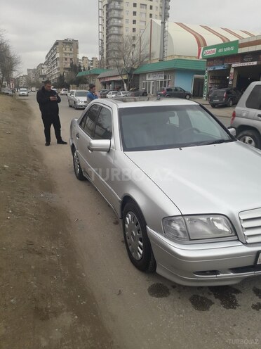 Mercedes C 230 2000, 294,000 km - 2.3 l - Bakı