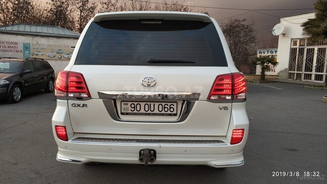 Toyota Land Cruiser 2012, 86,000 km - 4.0 л - Zaqatala