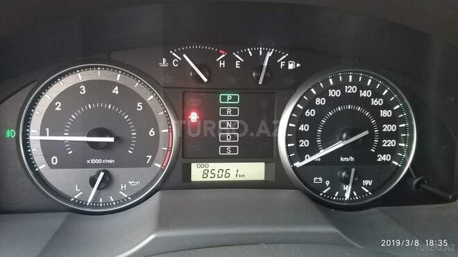 Toyota Land Cruiser 2012, 86,000 km - 4.0 л - Zaqatala