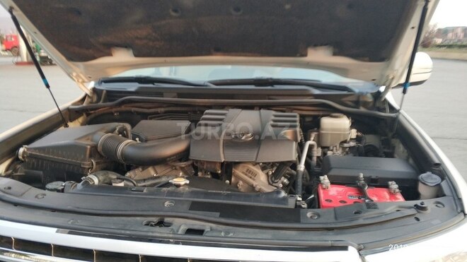 Toyota Land Cruiser 2012, 86,000 km - 4.0 л - Zaqatala