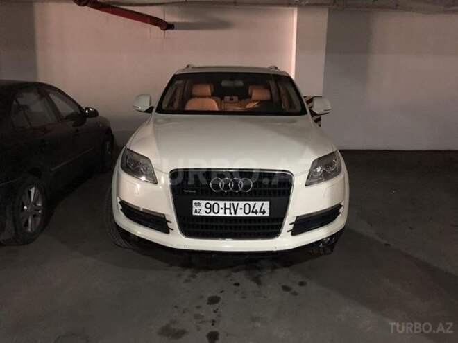 Audi Q7 2006, 252,200 km - 4.2 l - Bakı