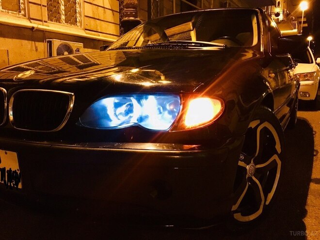 BMW 323 2000, 261,358 km - 2.5 l - Bakı