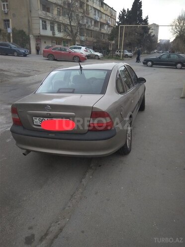 Opel Vectra 1997, 300,680 km - 1.8 l - Bakı