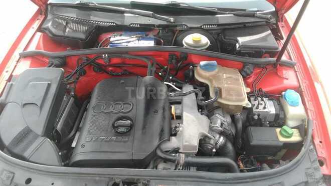 Audi A4 1998, 145,565 km - 1.8 l - Gəncə