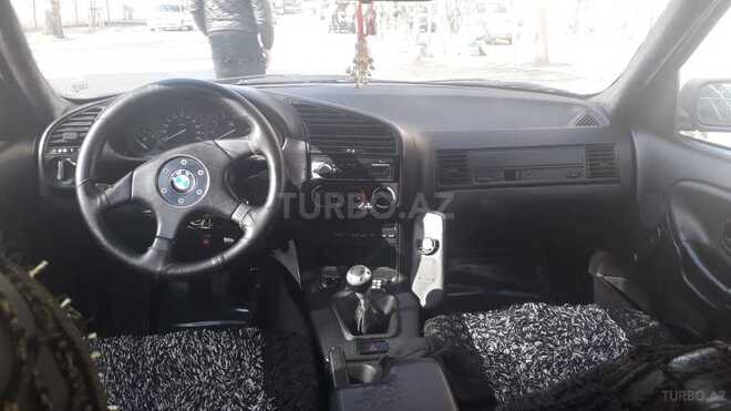 BMW 318 1992, 438,000 km - 1.8 l - Bakı