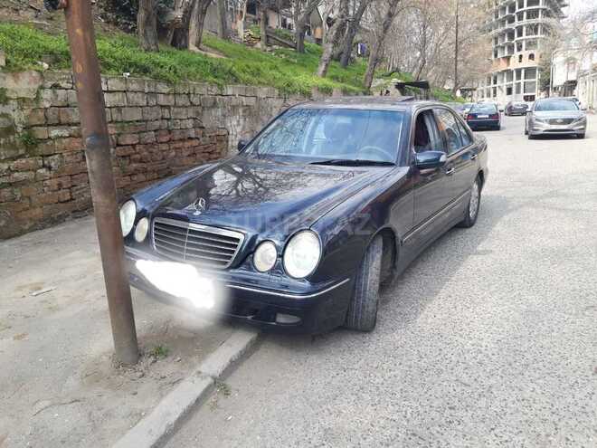 Mercedes E 220 2000, 375,000 km - 2.2 l - Bakı