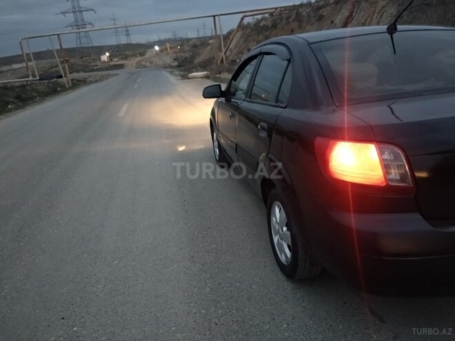 Kia Rio 2006, 273,000 km - 1.4 l - Bakı