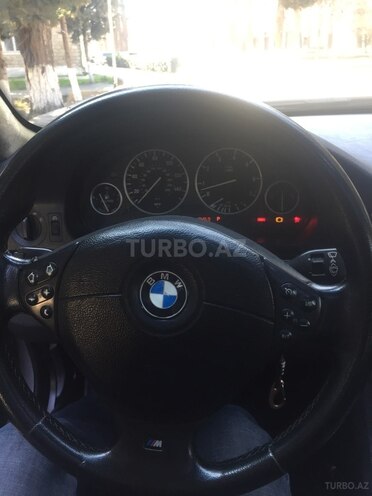 BMW 528 2000, 268,000 km - 2.8 l - Bərdə