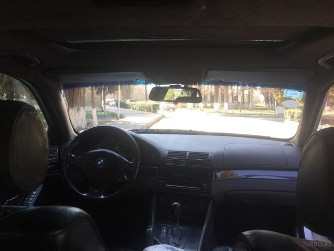 BMW 528 2000, 268,000 km - 2.8 l - Bərdə