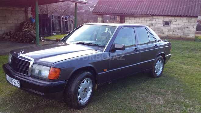 Mercedes 190 1993, 330,343 km - 2.0 л - Bakı