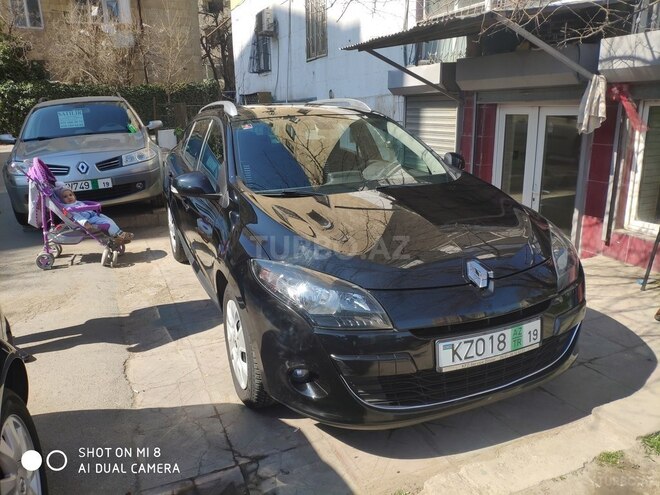 Renault Megane 2011, 245,000 km - 1.5 л - Bakı