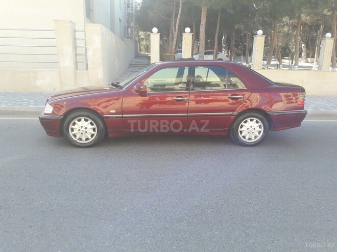 Mercedes C 240 1999, 255,000 km - 2.4 l - Xırdalan