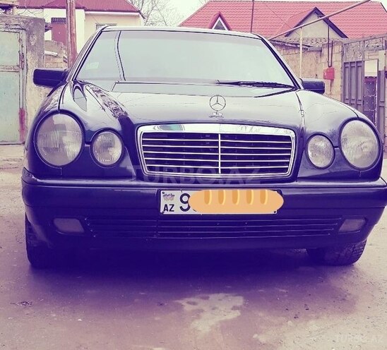Mercedes E 230 1997, 250,000 km - 2.3 l - Bakı