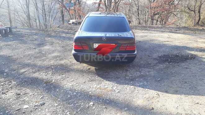 Mercedes E 240 1997, 345,000 km - 2.4 l - Bakı