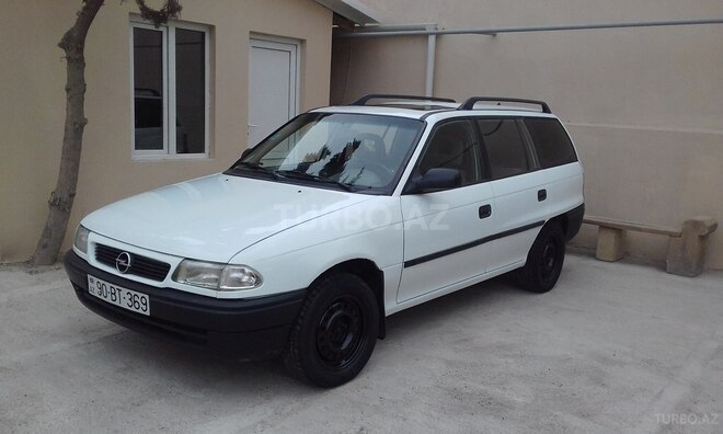 Opel Astra 1994, 325,540 km - 1.6 л - Bakı