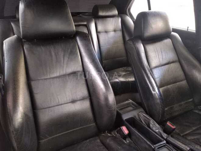 BMW 525 1993, 450,000 km - 0.3 l - Bakı