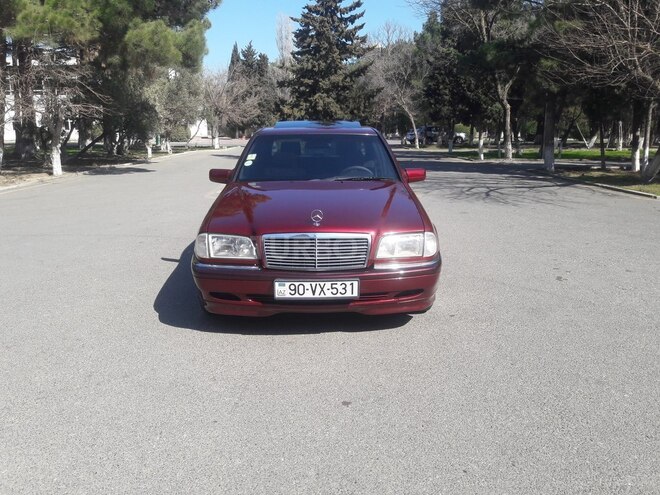 Mercedes C 240 1999, 255,000 km - 2.4 l - Xırdalan