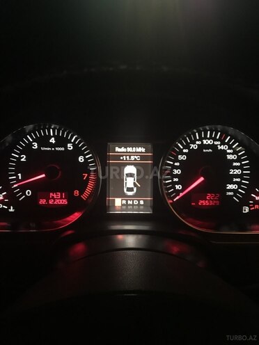 Audi Q7 2006, 255,329 km - 4.2 l - Bakı