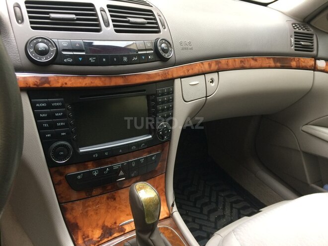 Mercedes E 320 2003, 293,440 km - 3.2 l - Bakı