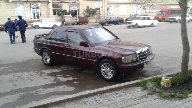 Mercedes 190 1992, 313,000 km - 1.8 л - Gəncə