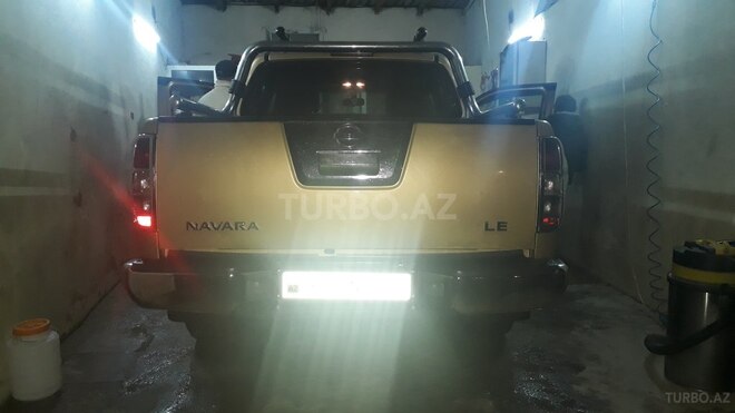 Nissan Navara 2008, 274,639 km - 0.3 л - Bakı