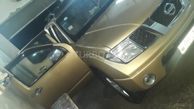 Nissan Navara 2008, 274,639 km - 0.3 л - Bakı