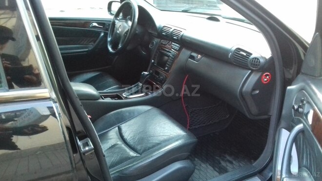 Mercedes C 320 2000, 310,000 km - 3.2 l - Şəmkir