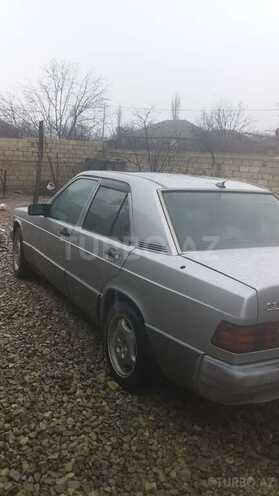 Mercedes 190 1991, 235,212 km - 2.0 л - Şabran