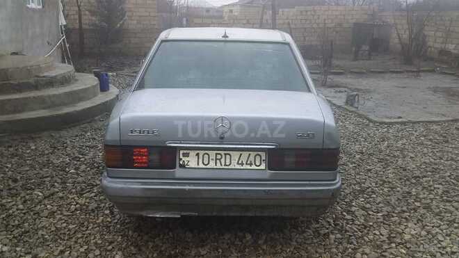 Mercedes 190 1991, 235,212 km - 2.0 л - Şabran