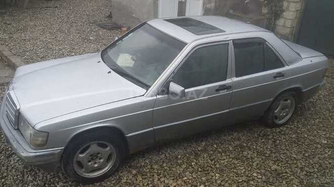 Mercedes 190 1991, 235,212 km - 2.0 л - Şabran