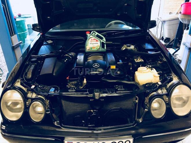 Mercedes E 240 2000, 223,000 km - 2.6 l - Bakı