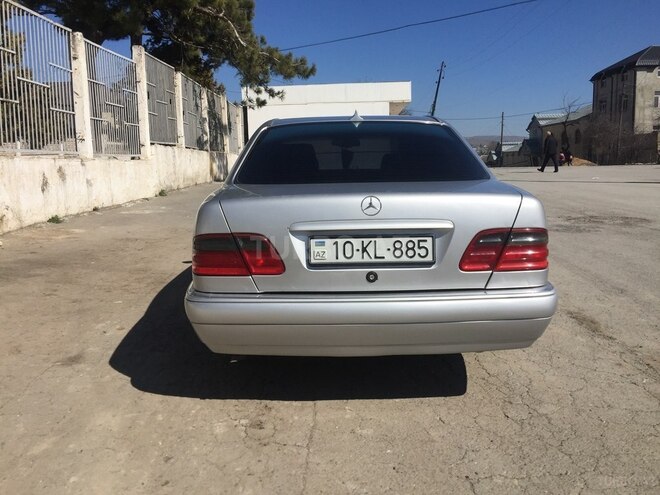 Mercedes E 200 1996, 700,000 km - 2.0 l - Şamaxı
