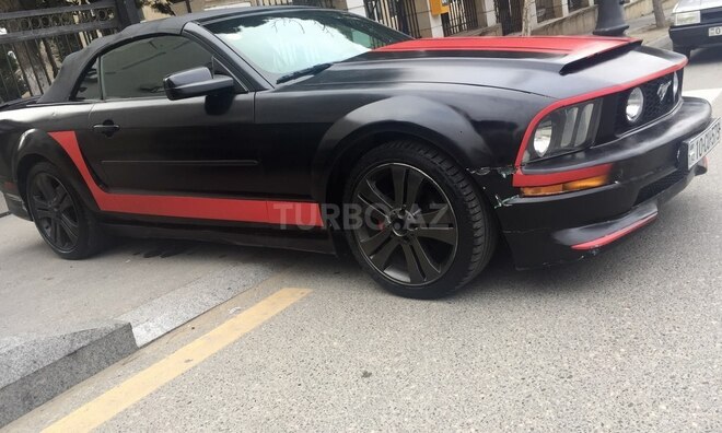 Ford Mustang 2007, 101,500 km - 4.0 l - Bakı