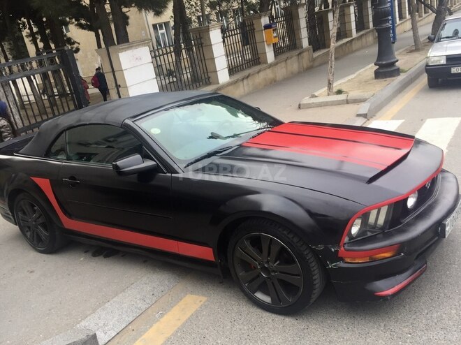 Ford Mustang 2007, 101,500 km - 4.0 l - Bakı