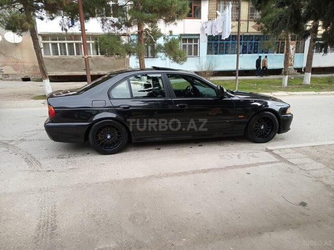 BMW 525 2000, 300,000 km - 2.5 л - Sumqayıt