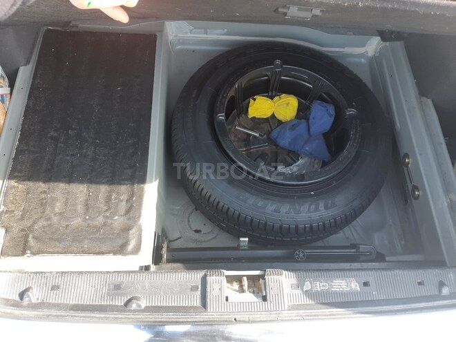 Mercedes E 240 1998, 245,144 km - 2.4 л - Şirvan