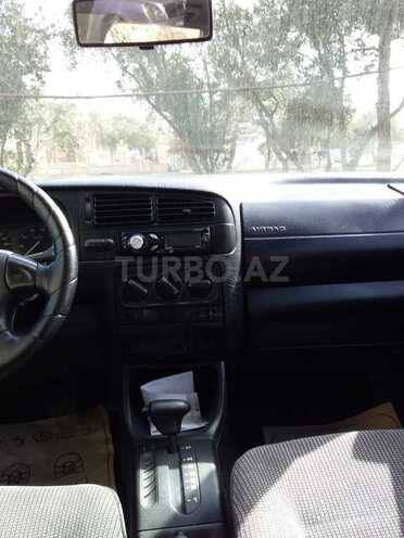 Volkswagen Golf 1996, 200,000 km - 2.0 l - Bakı