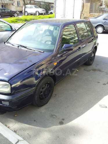 Volkswagen Golf 1996, 200,000 km - 2.0 l - Bakı