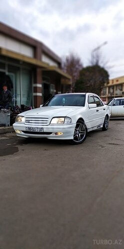 Mercedes C 230 1998, 260,000 km - 2.3 l - Gəncə